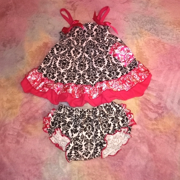 18-24M Cute Paisley Floral Black, White & Hot Pink Baby Girl Outfit - Picture 1 of 9